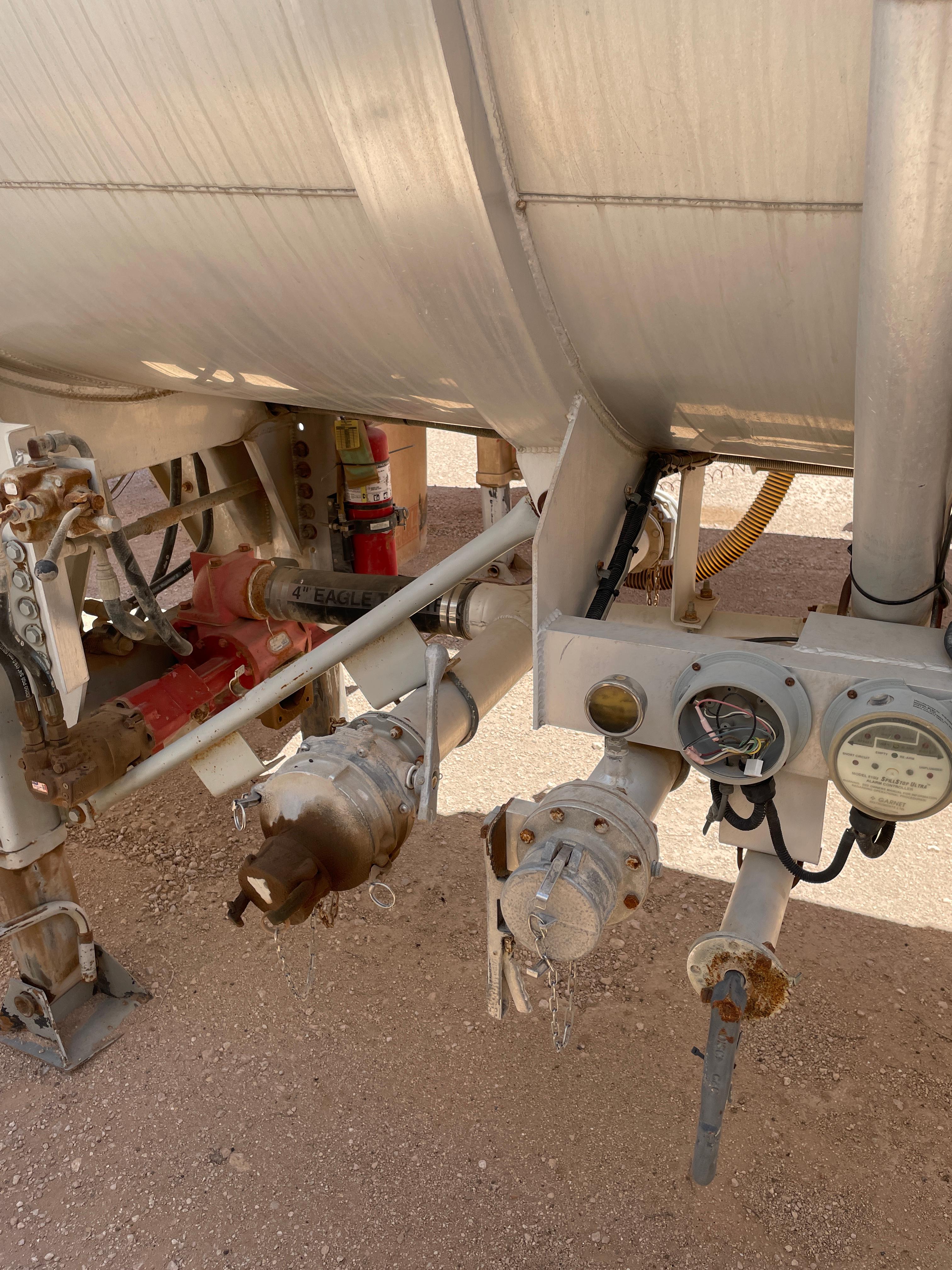 Used 2011 Dragon Crude Oil Tanker Trailers for sale in Texas